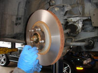 2003-2008 Infiniti FX Front Rotors Removal and Brake Pads Replacement Procedure